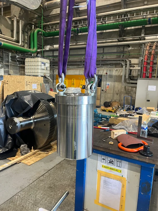 How Does the Liquid Nitrogen Shrink Fitting Process Work? Including Shrink Fitting a Nozzle