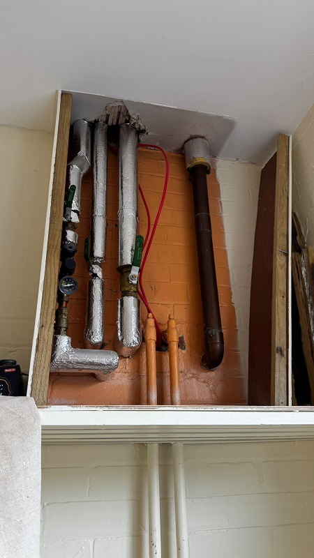 PIpe Freezing Company in Ilford